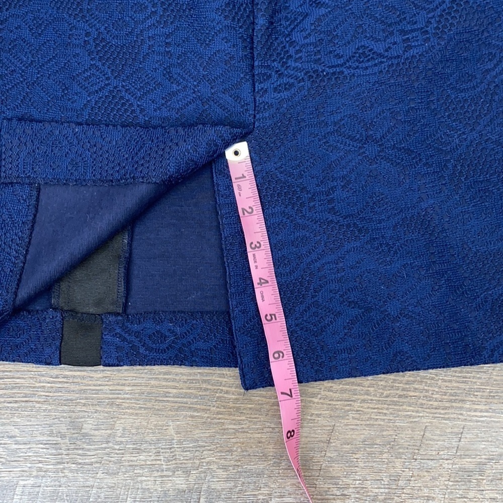 New York & Company Stretch Casual Skirt size 4 - Picture 9 of 10